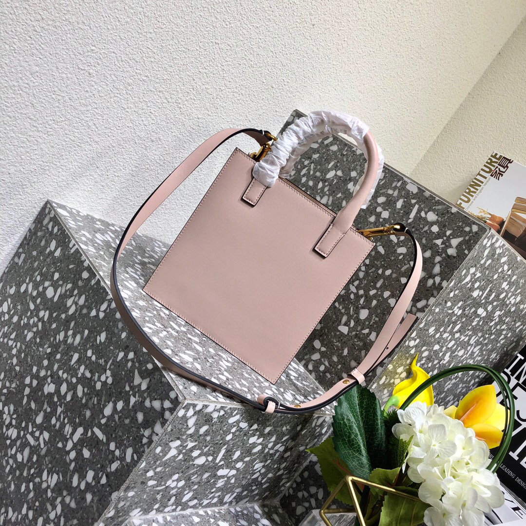 Valentino Garavani Walk Tote