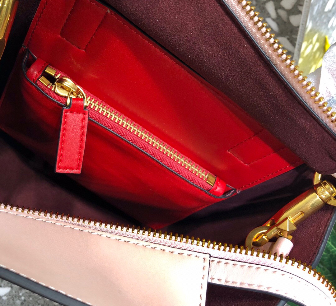 Valentino Garavani Walk Tote