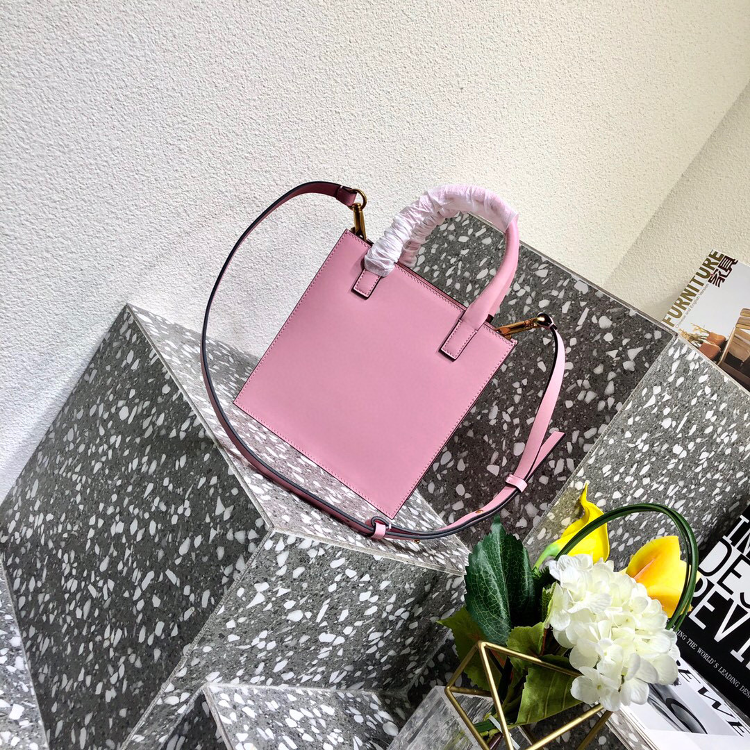 Valentino Garavani Walk Tote