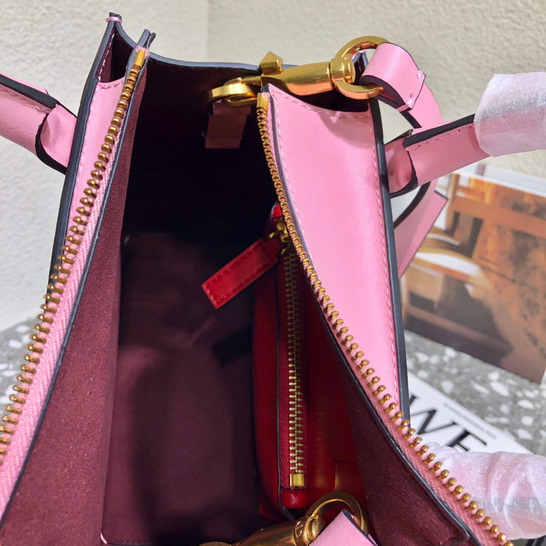Valentino Garavani Walk Tote