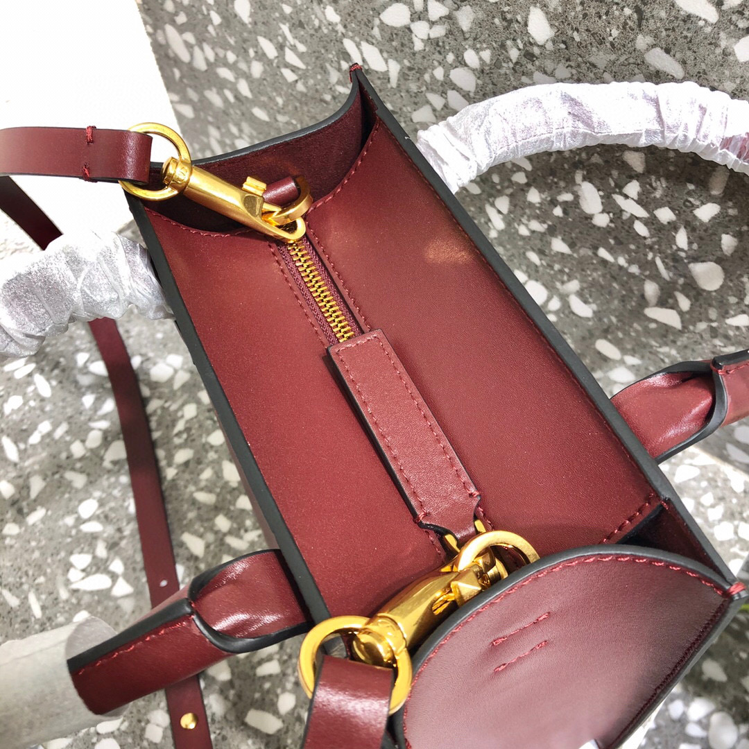Valentino Garavani Walk Tote