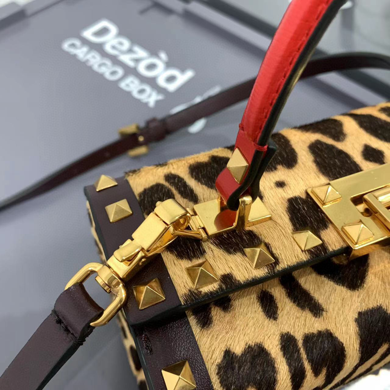 Valentino Garavani Rockstud