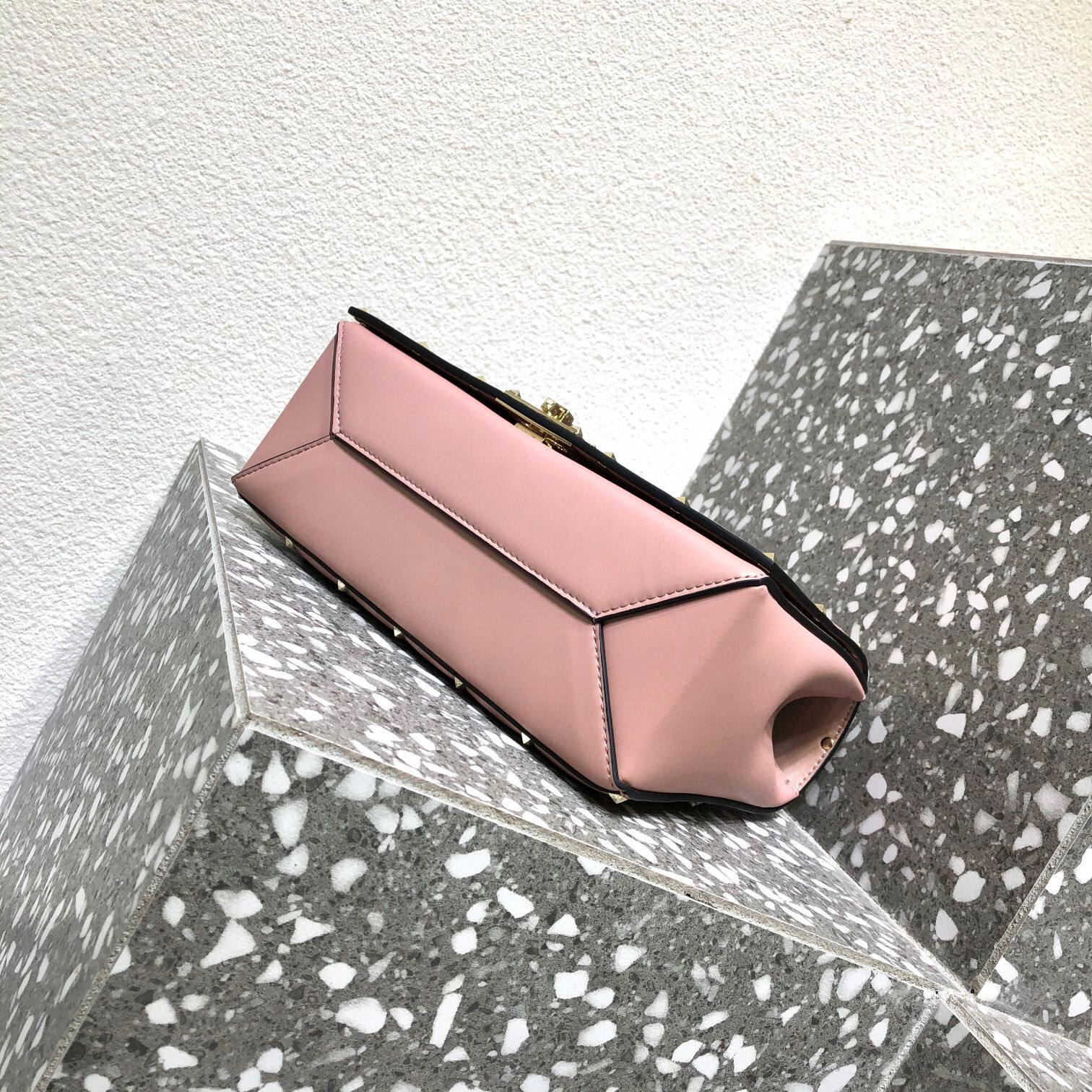 Valentino Beehive