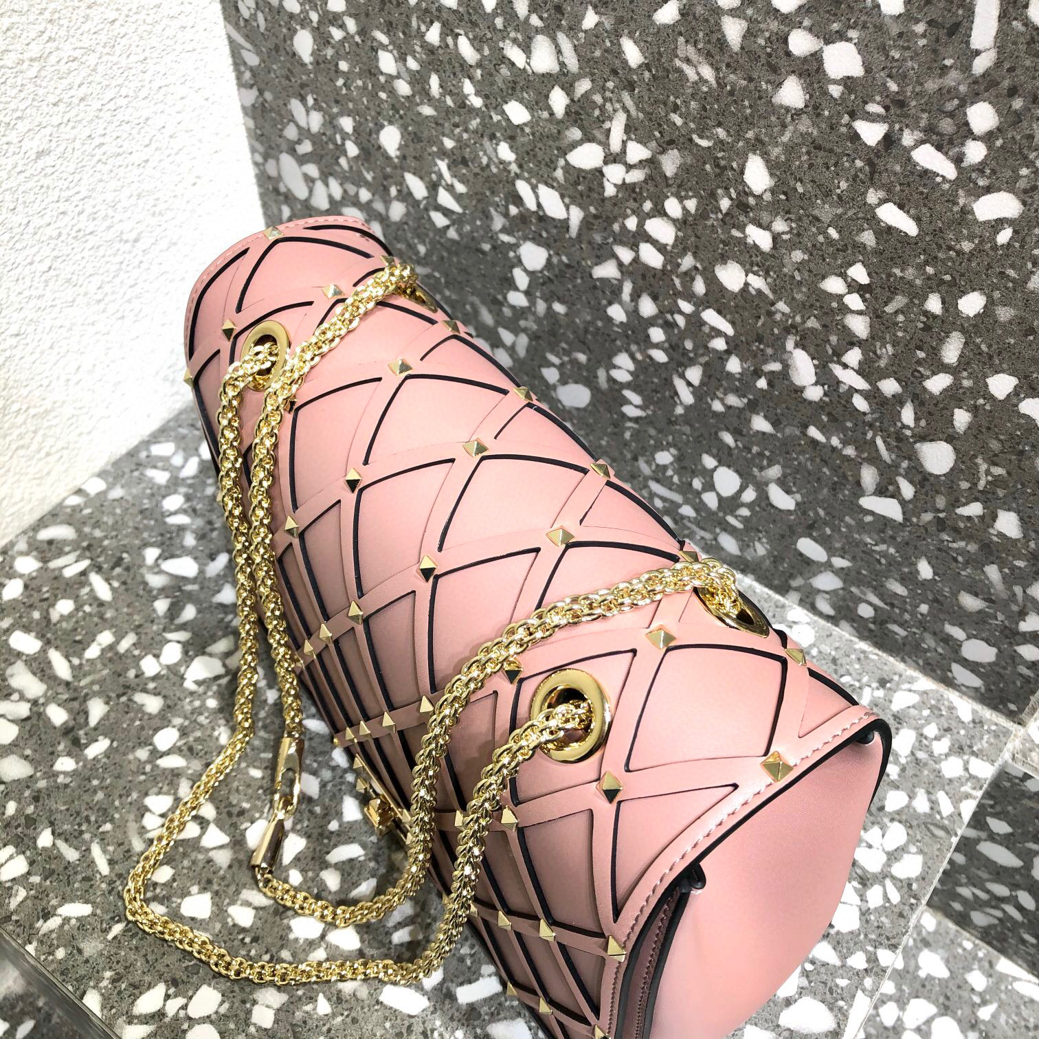 Valentino Beehive