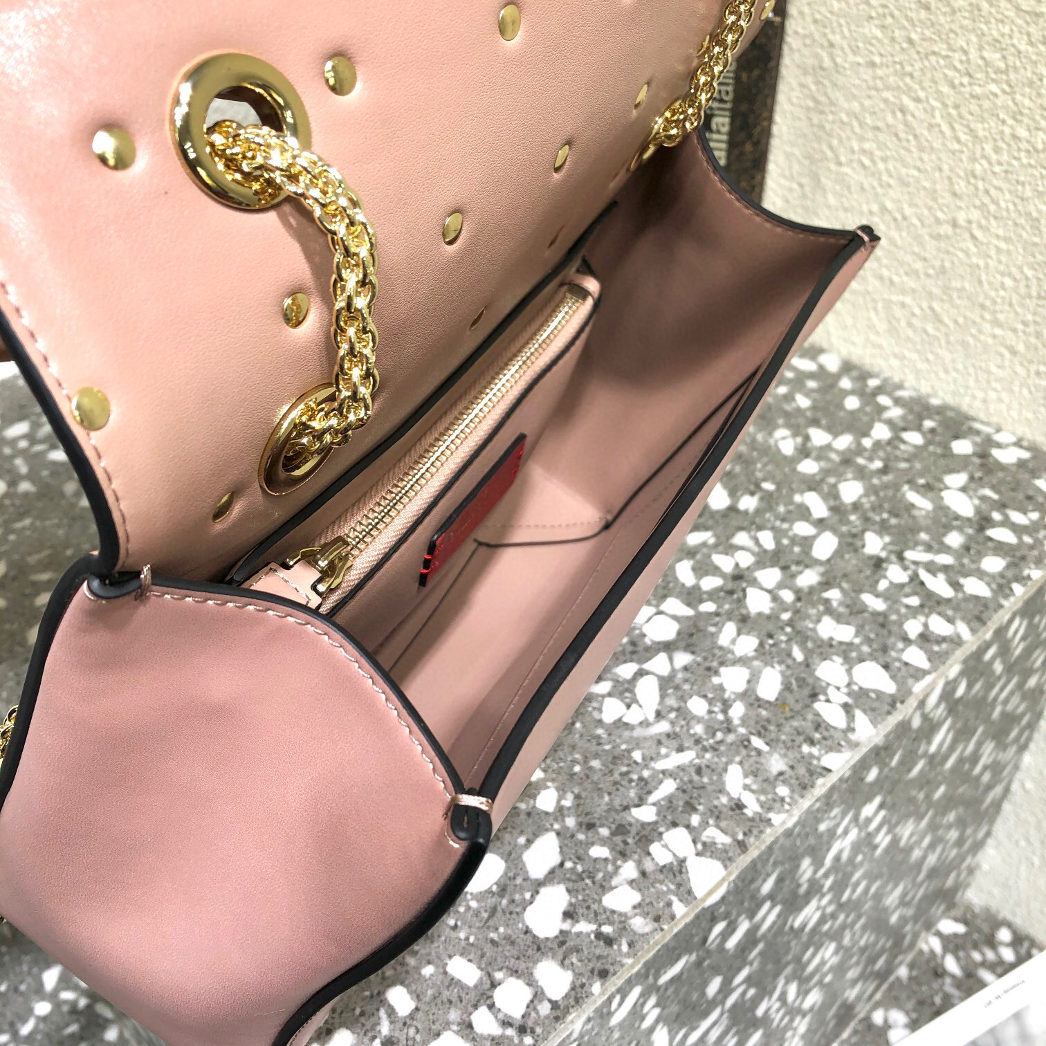 Valentino Beehive