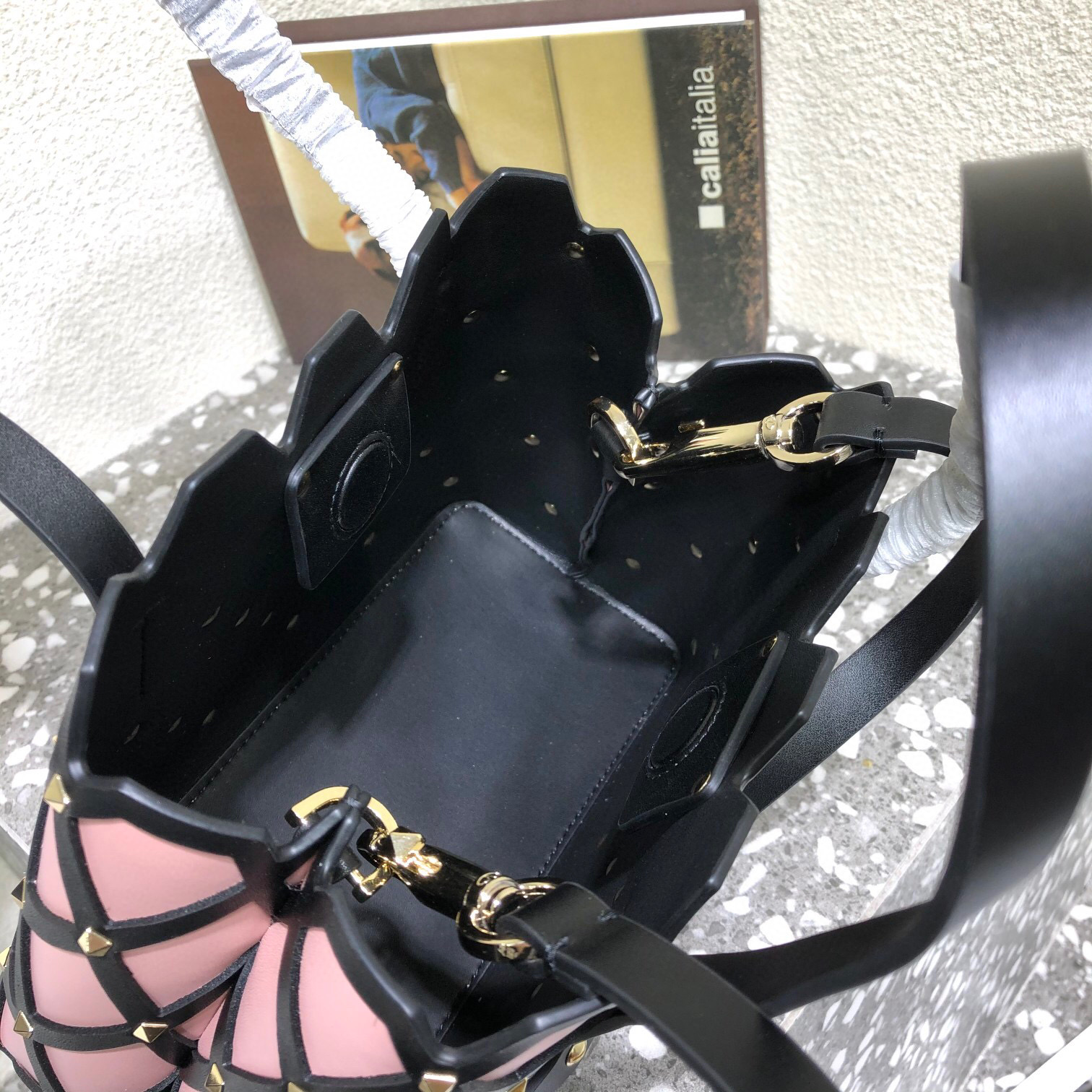 Valentino Beehive