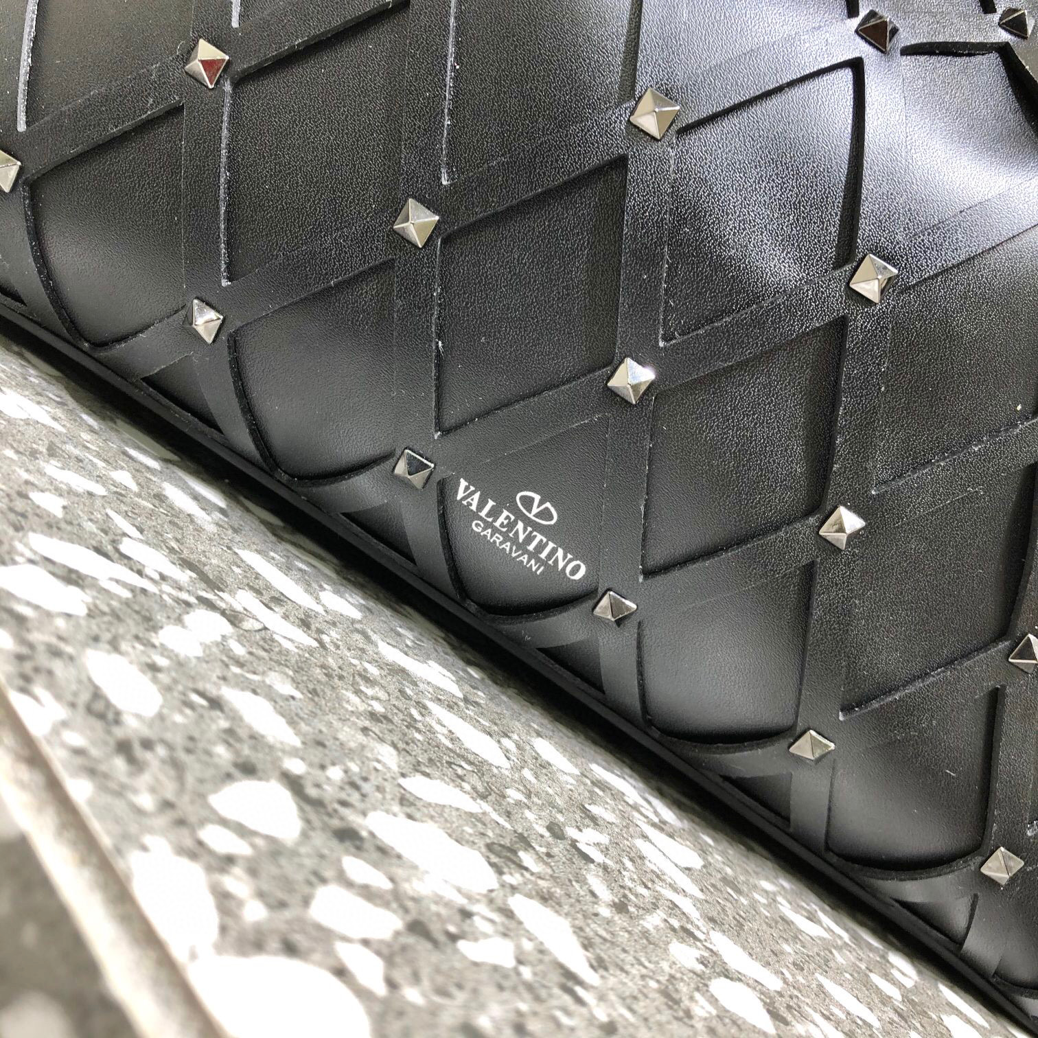 Valentino Beehive