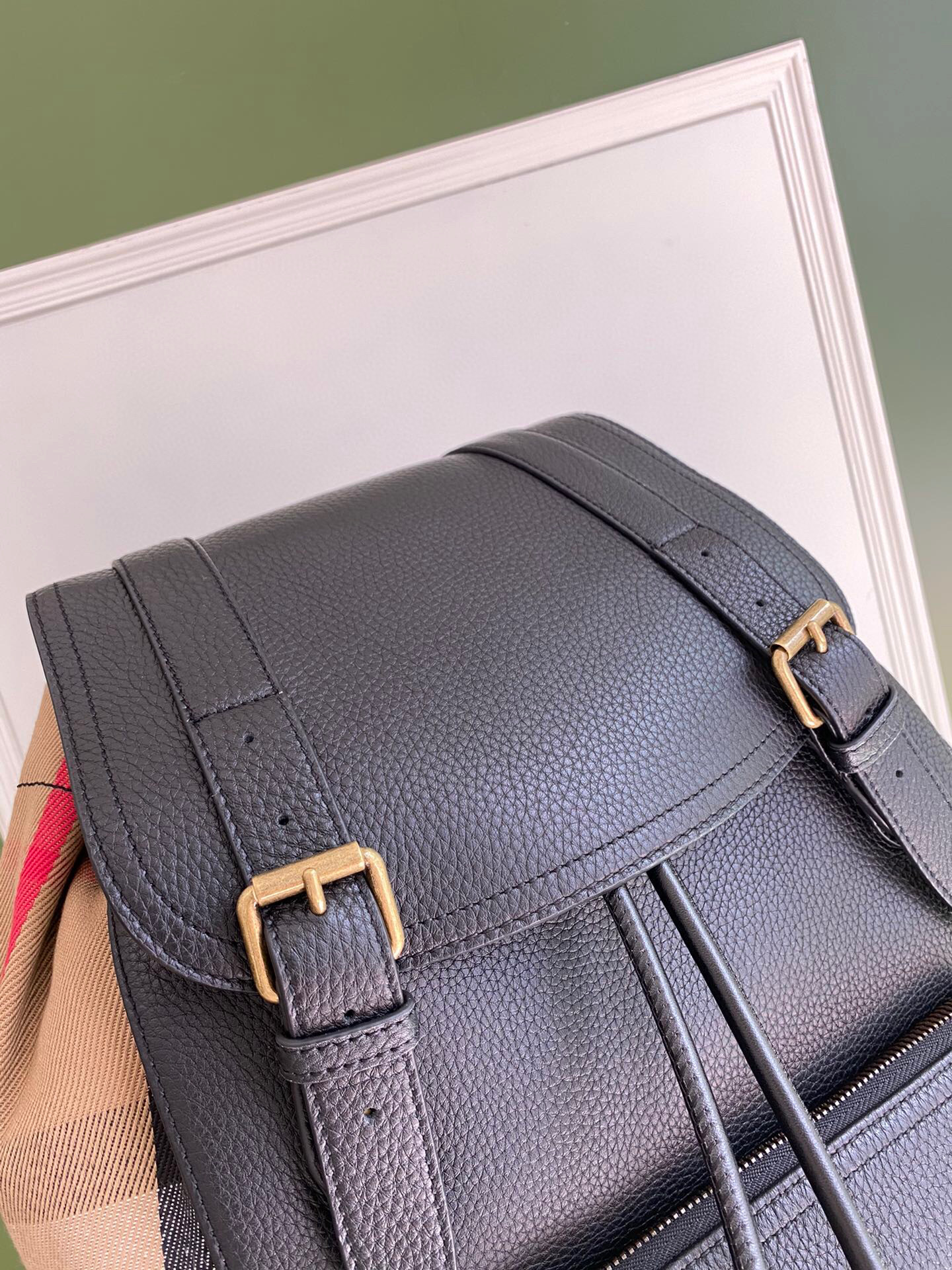B**rry backpack