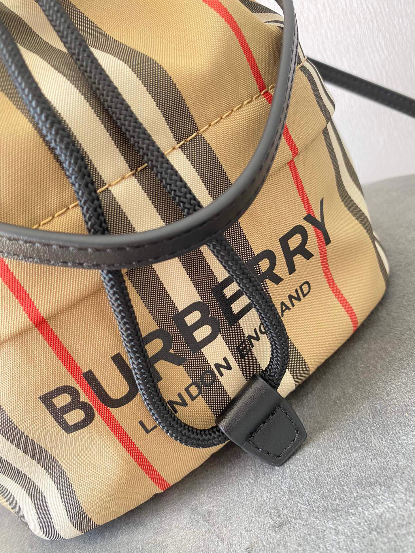 B**rry bucket