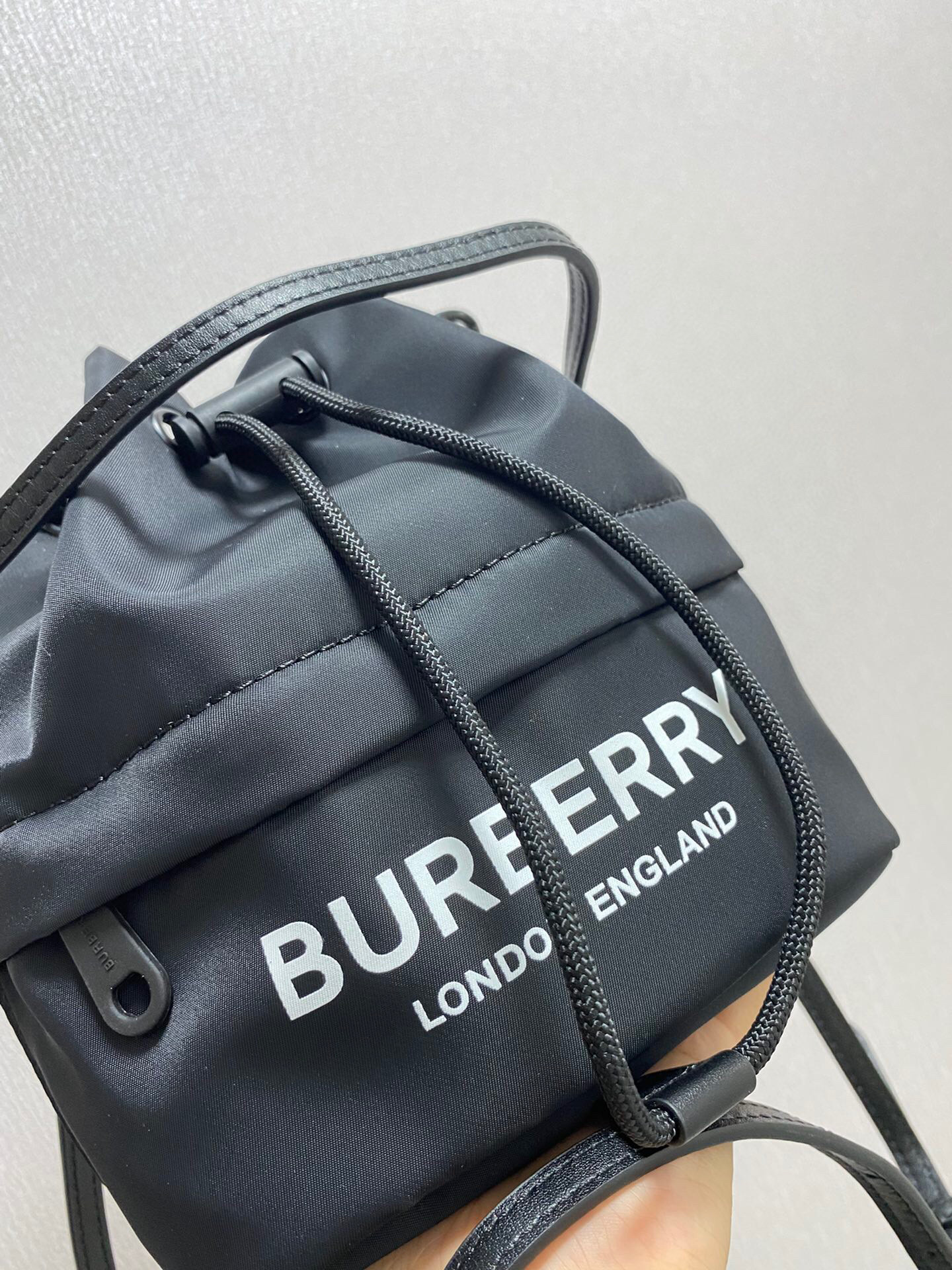 B**rry bucket