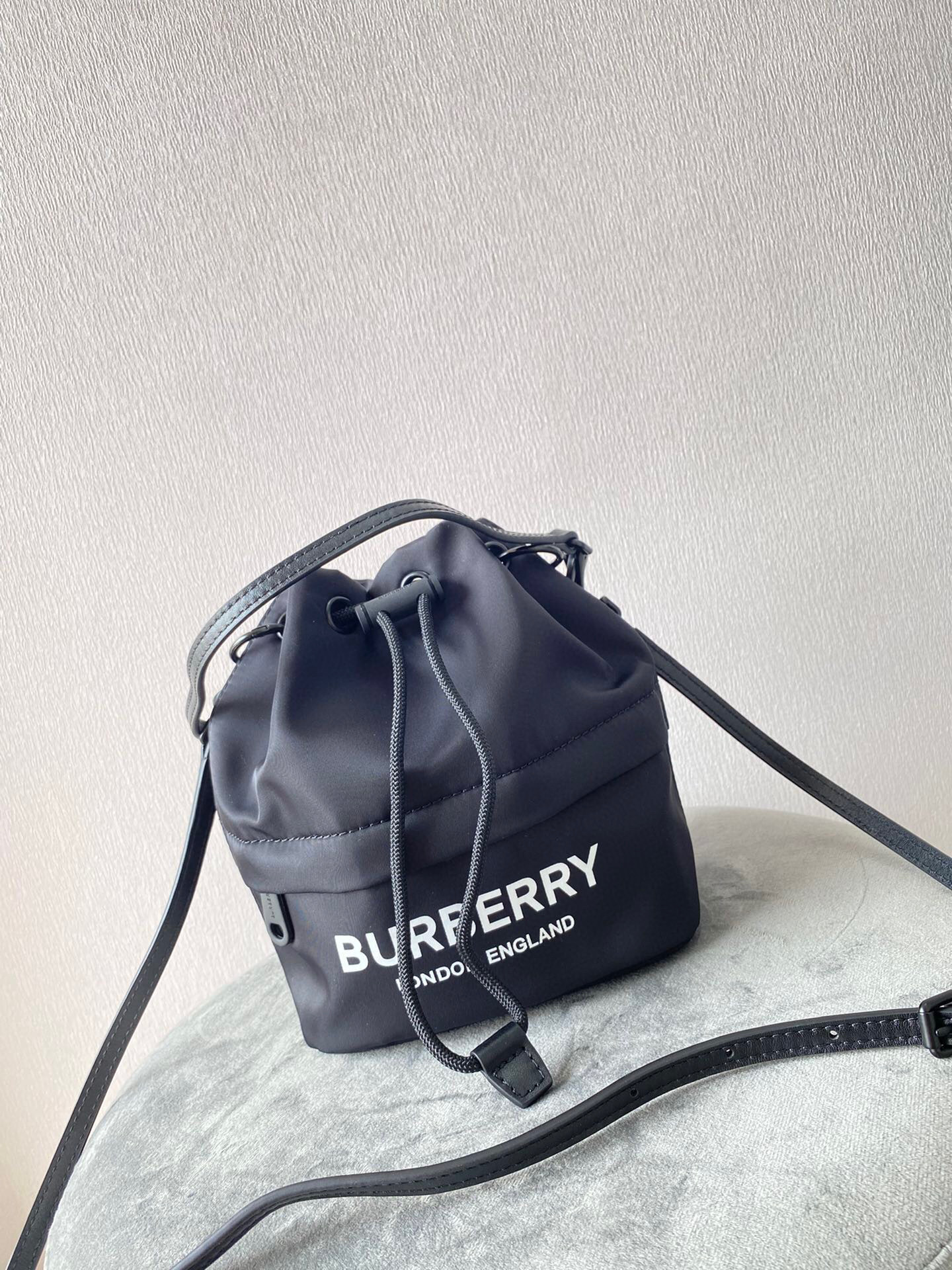 B**rry bucket