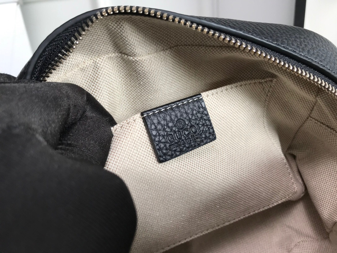 G*u*i soho disco bag