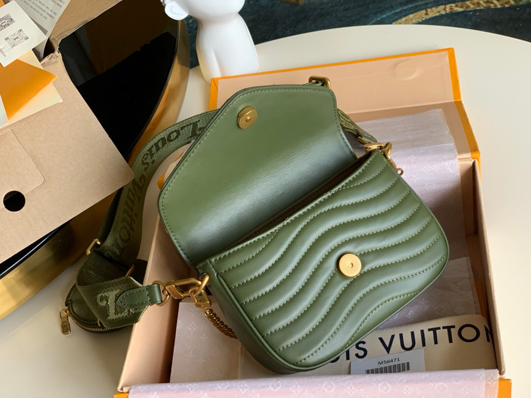 l**is V*t*n multi pochette new wave