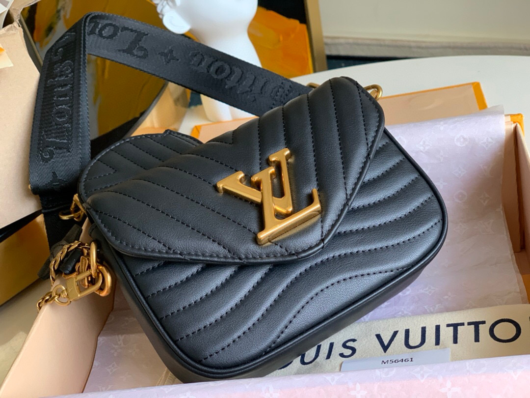 l**is V*t*n multi pochette new wave