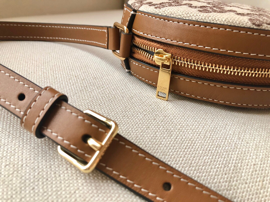 Ce**e shoulder bag