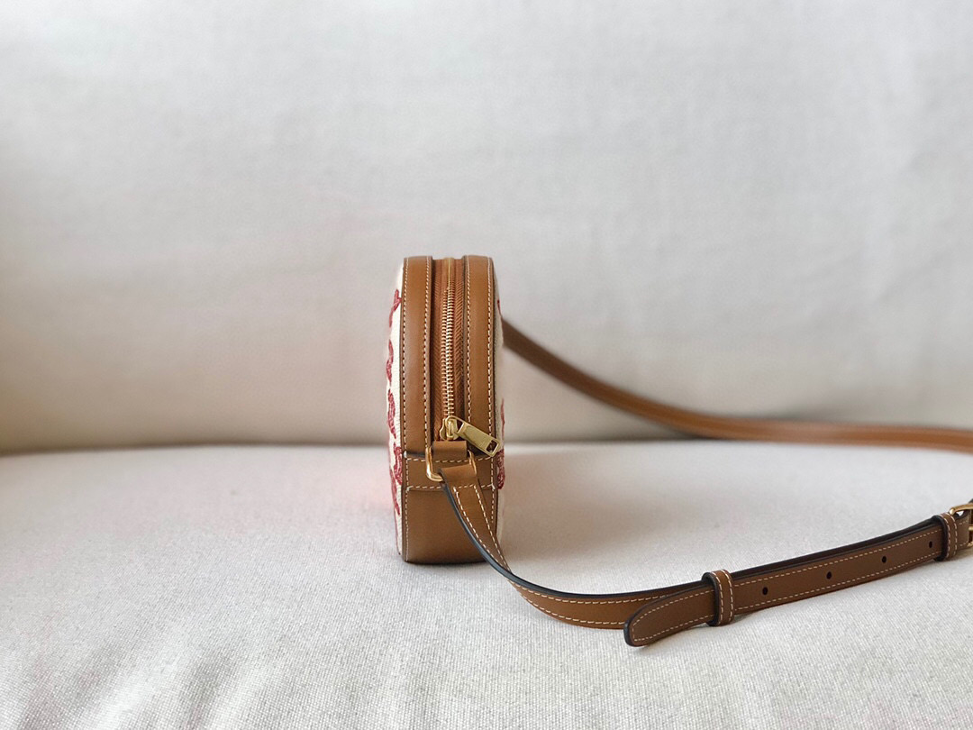 Ce**e shoulder bag