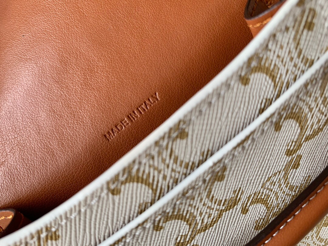 Ce**e mobile phone bag
