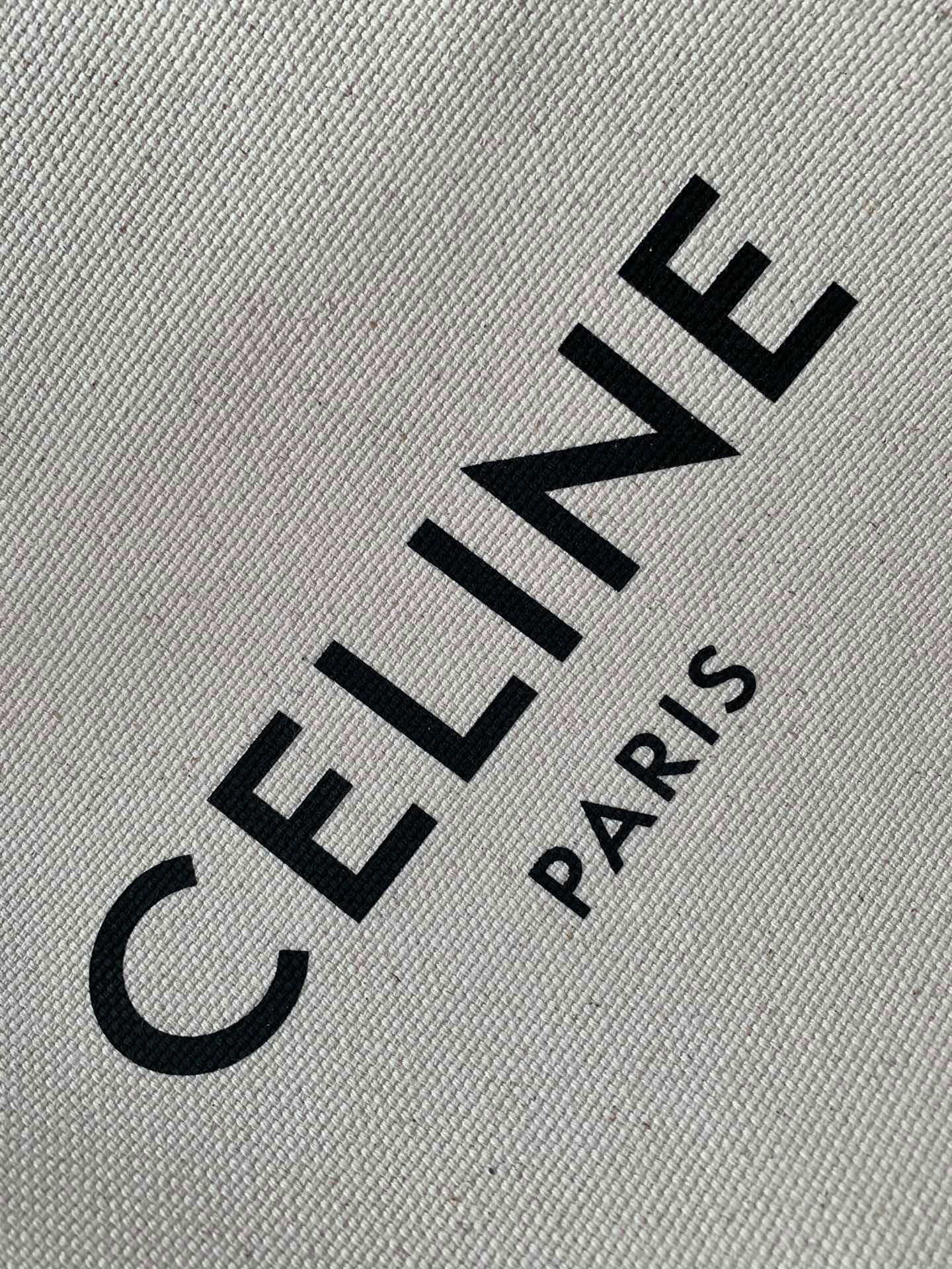 Ce**e tote