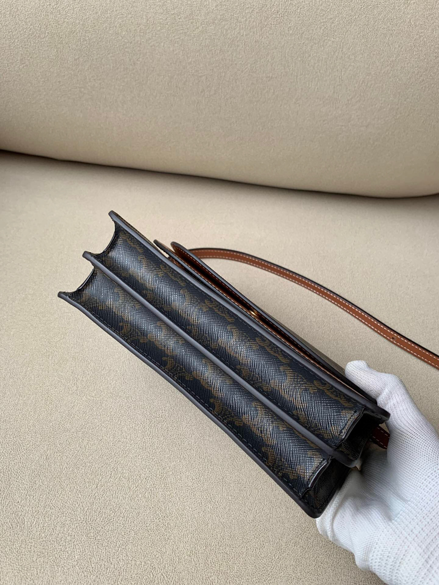Ce**e shoulder bag