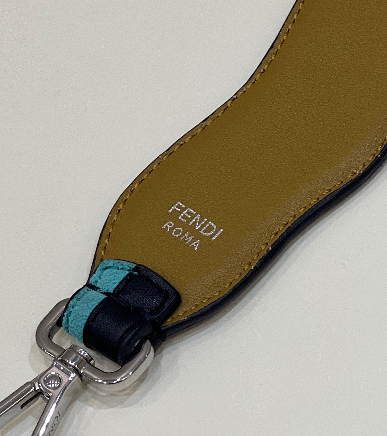 F**di strap