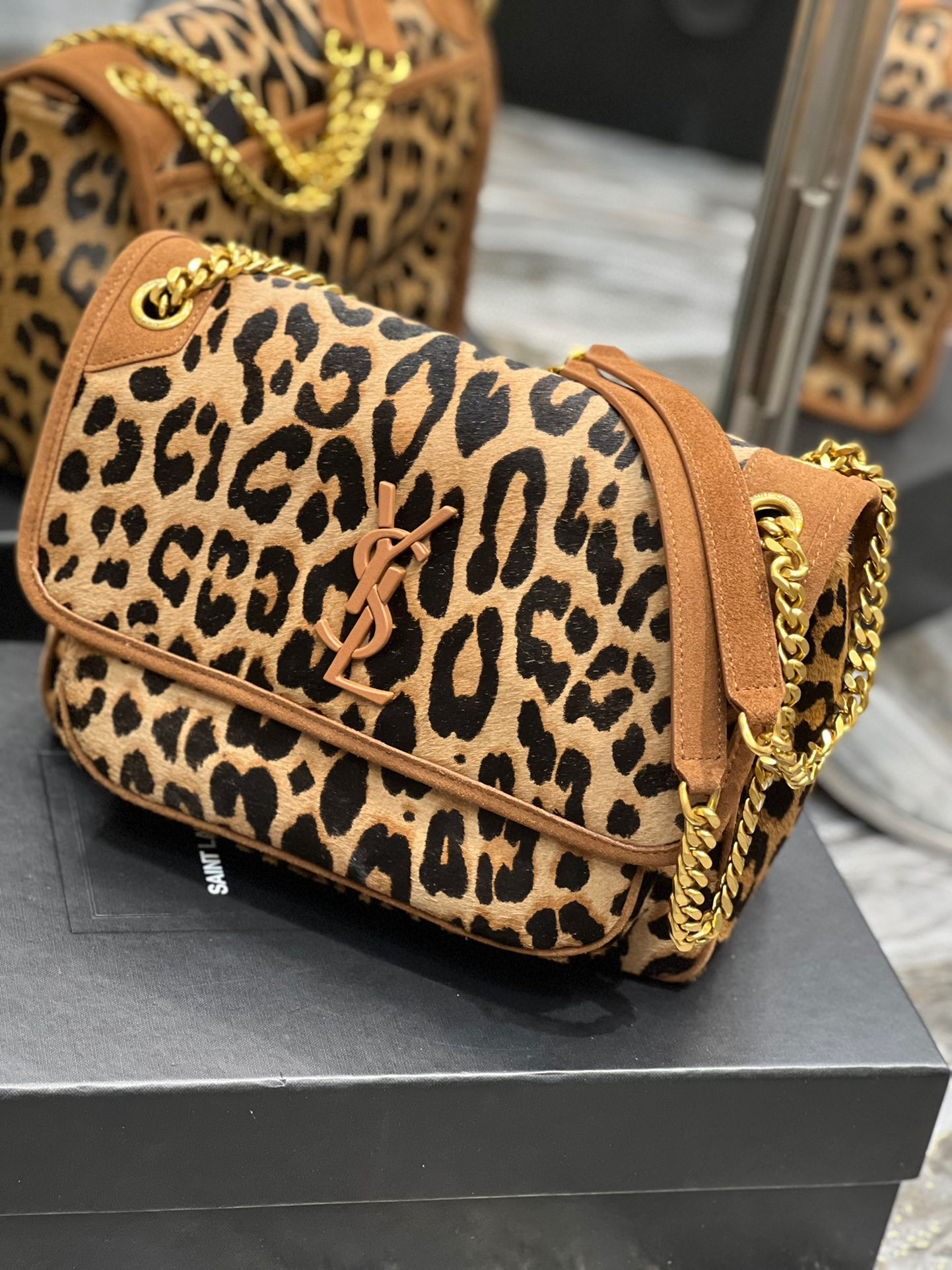 YSL Niki