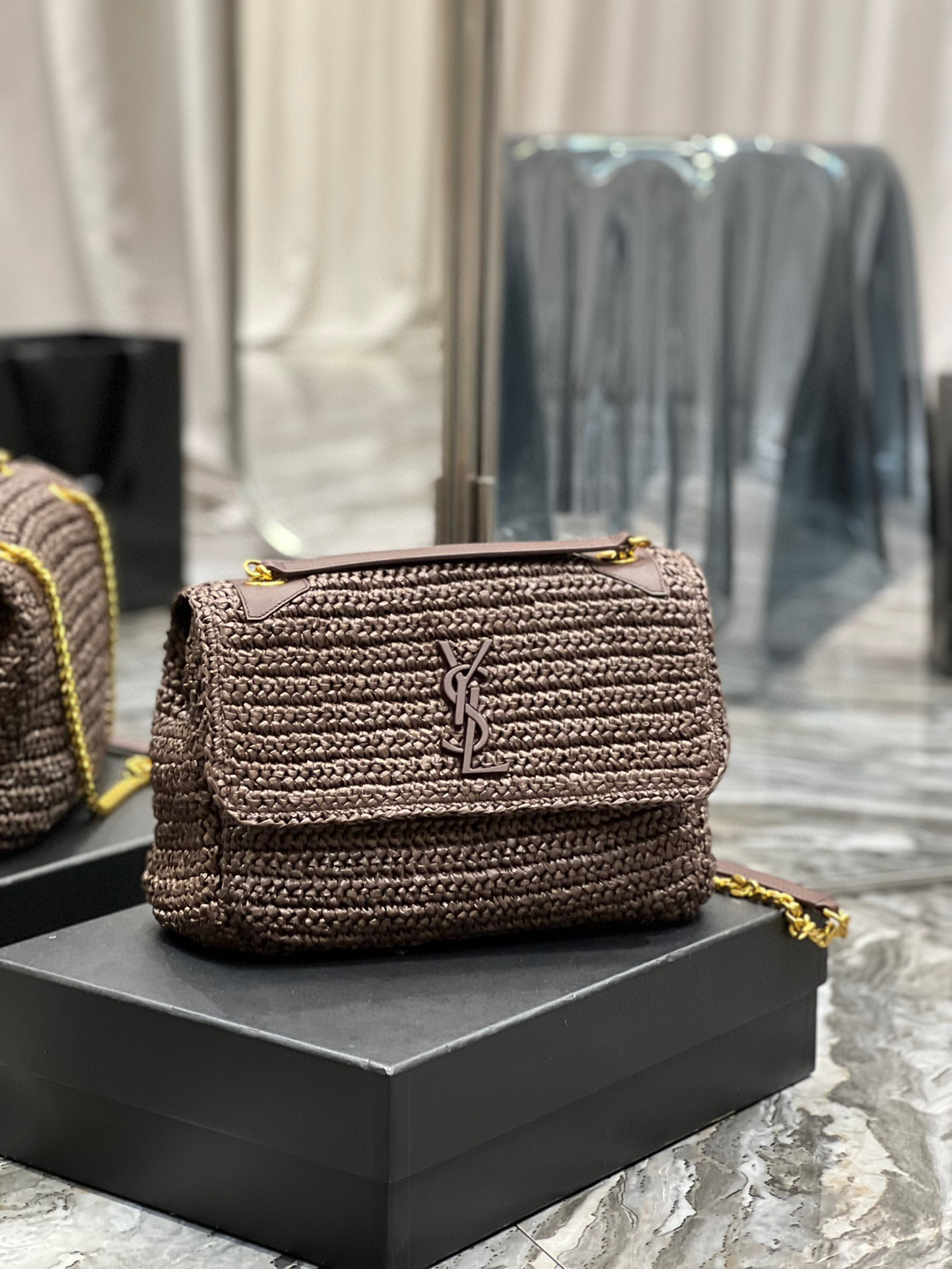 YSL Niki