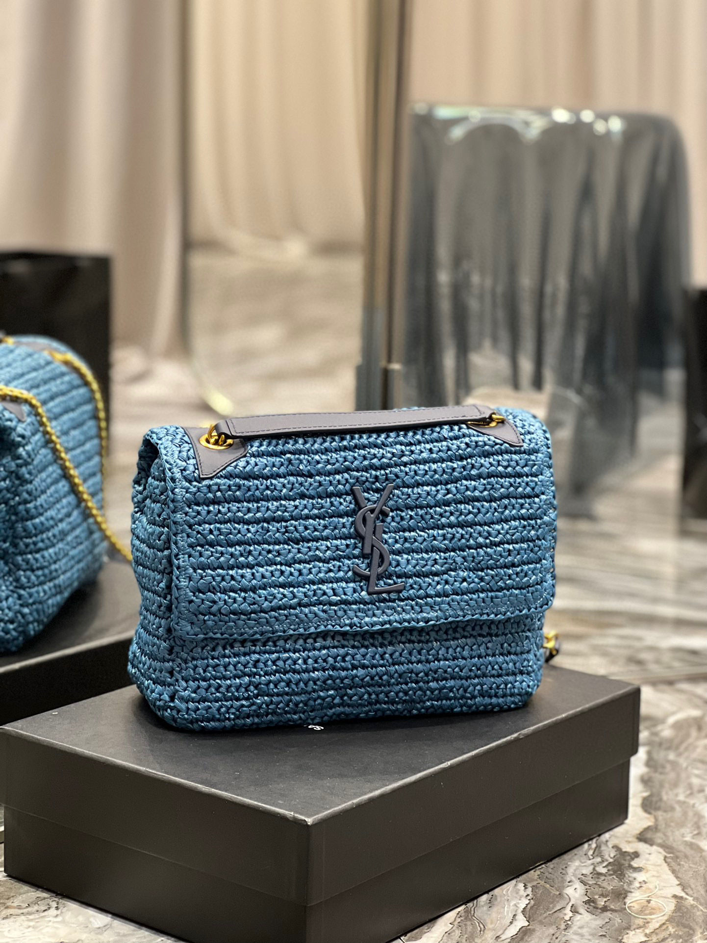 YSL Niki