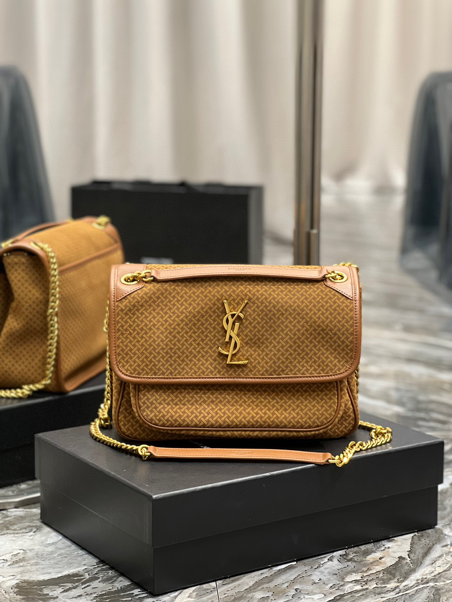 YSL Niki