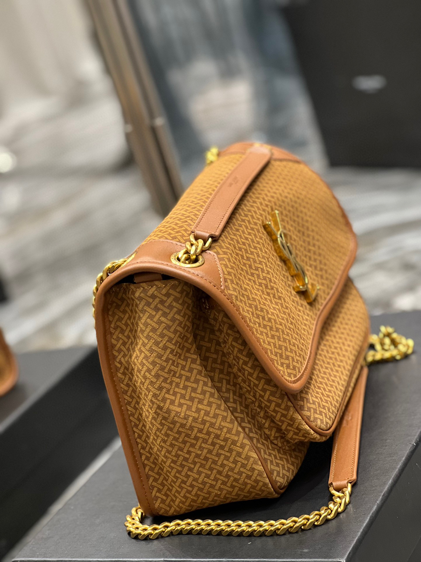 YSL Niki