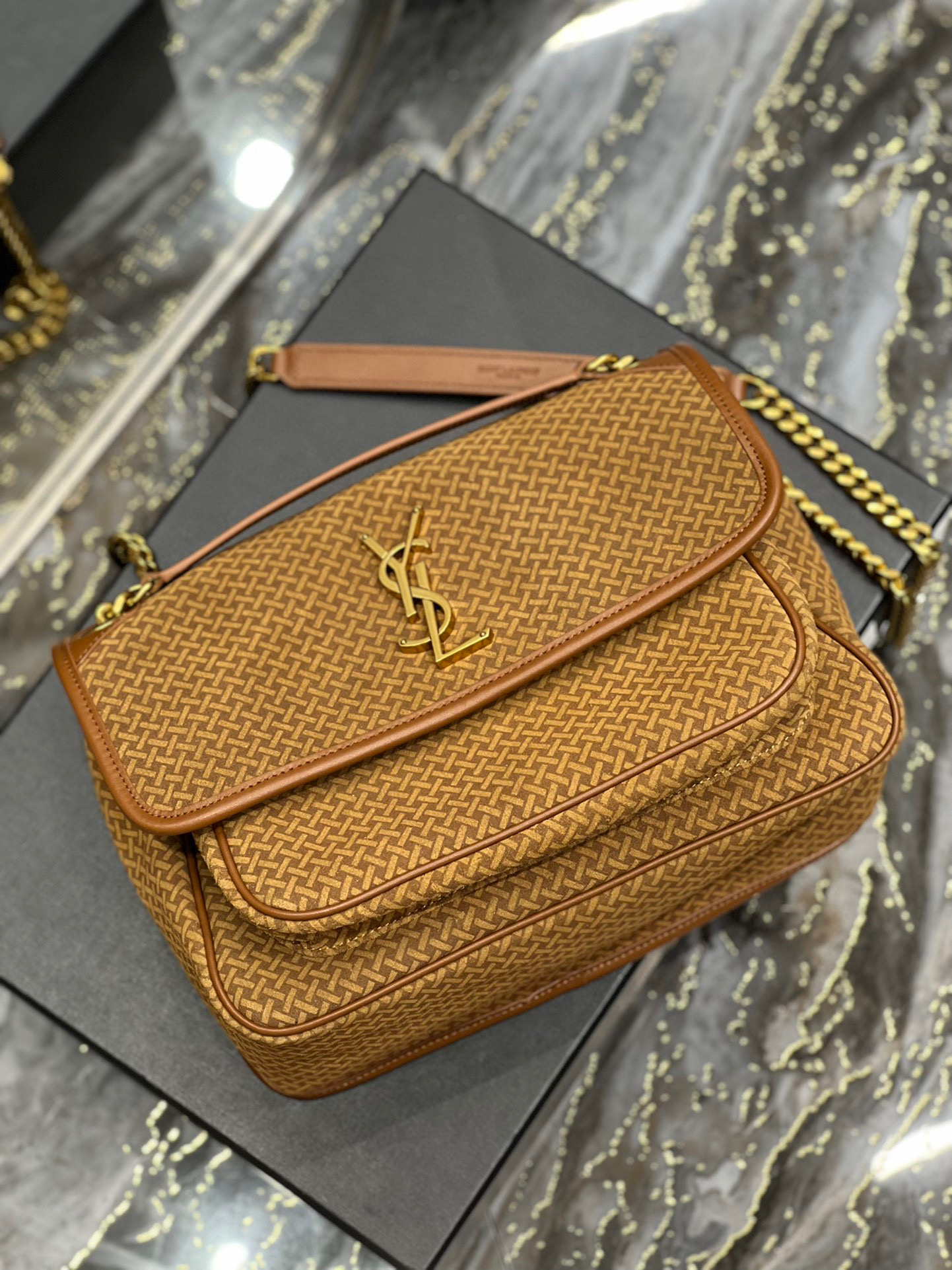 YSL Niki
