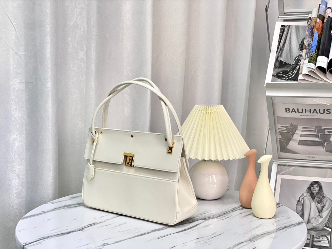 D*or parisienne bag