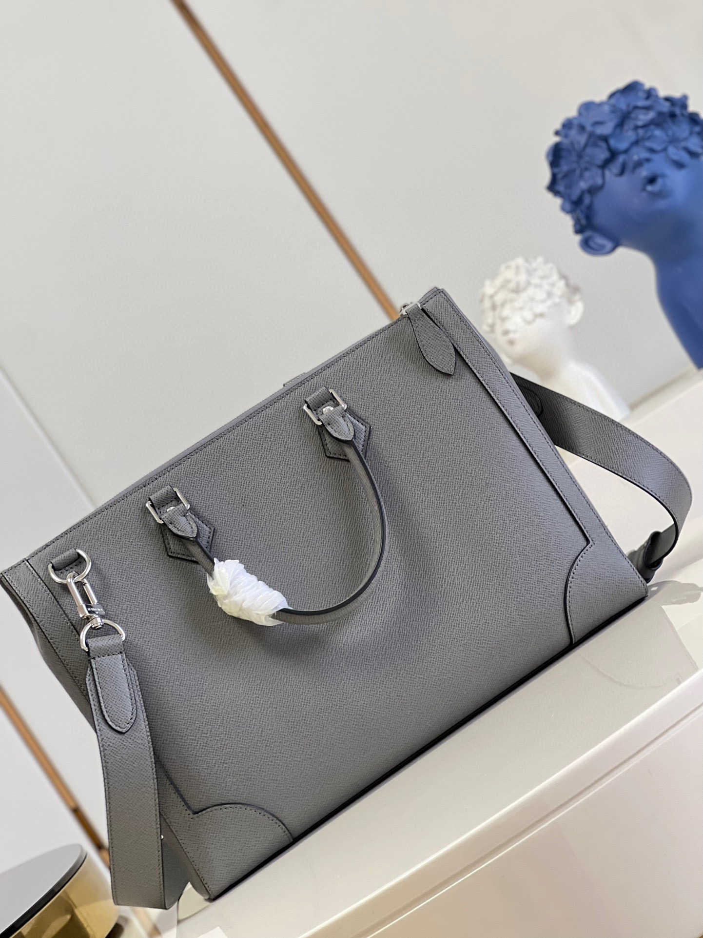 l**is V*t*n maletin slim bag