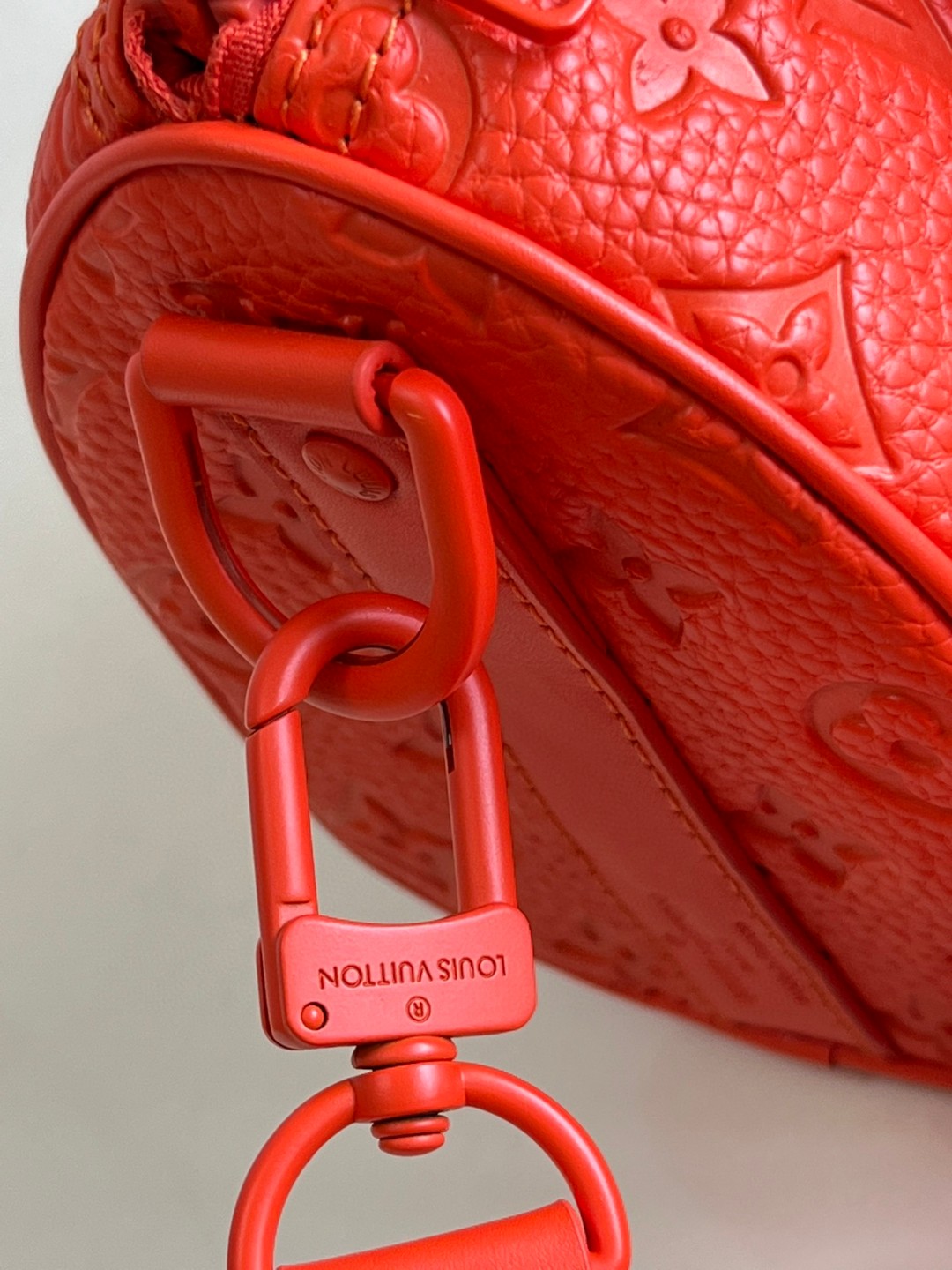 l**is V*t*n keepall bandoulière mini