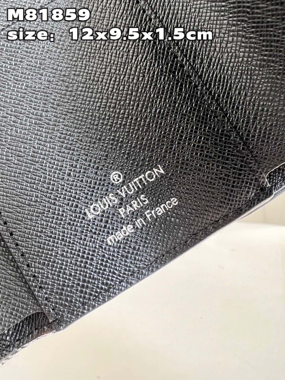 l**is V*t*n victorine wallet