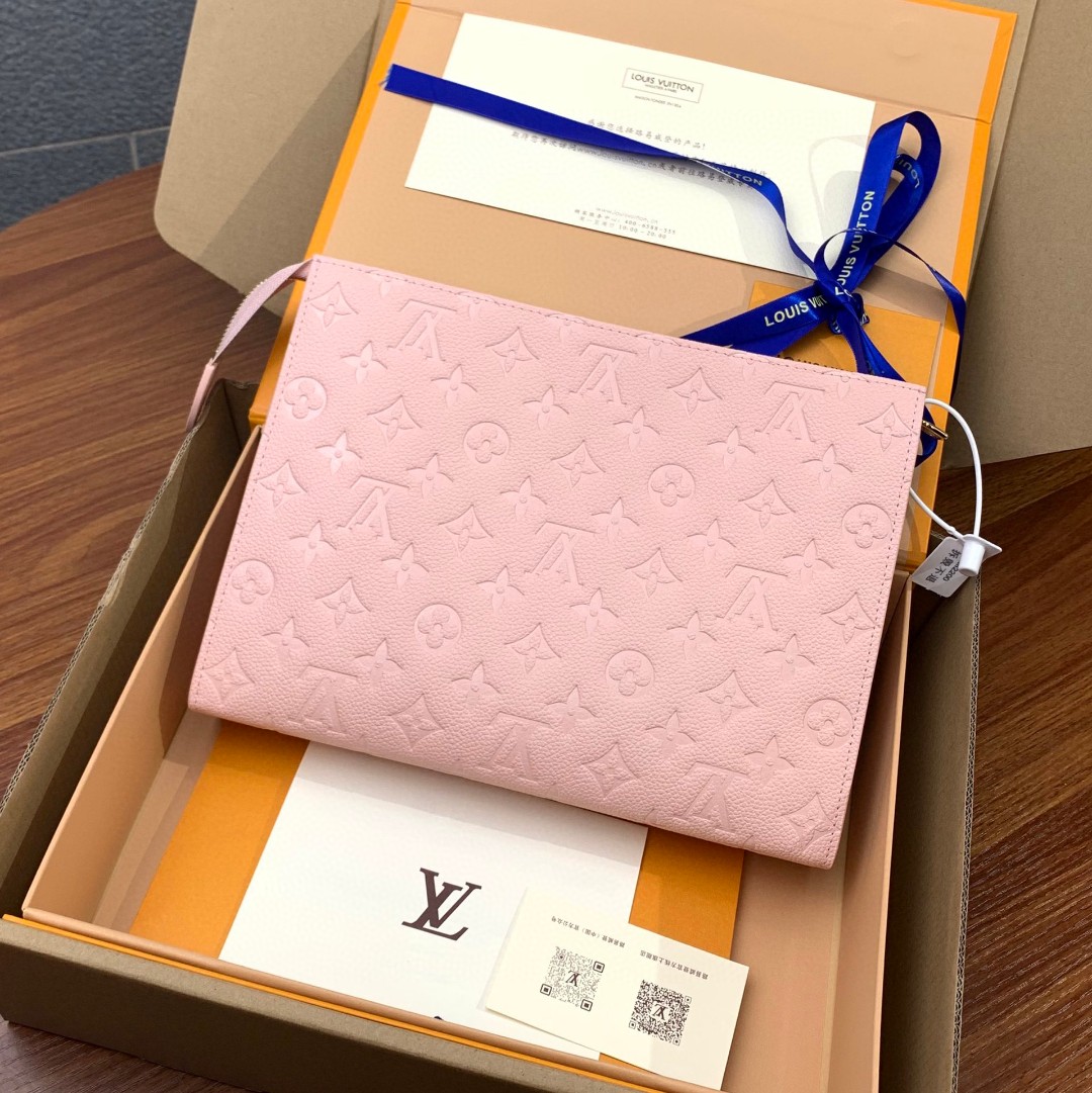 l**is V*t*n leather pouches & cosmetic