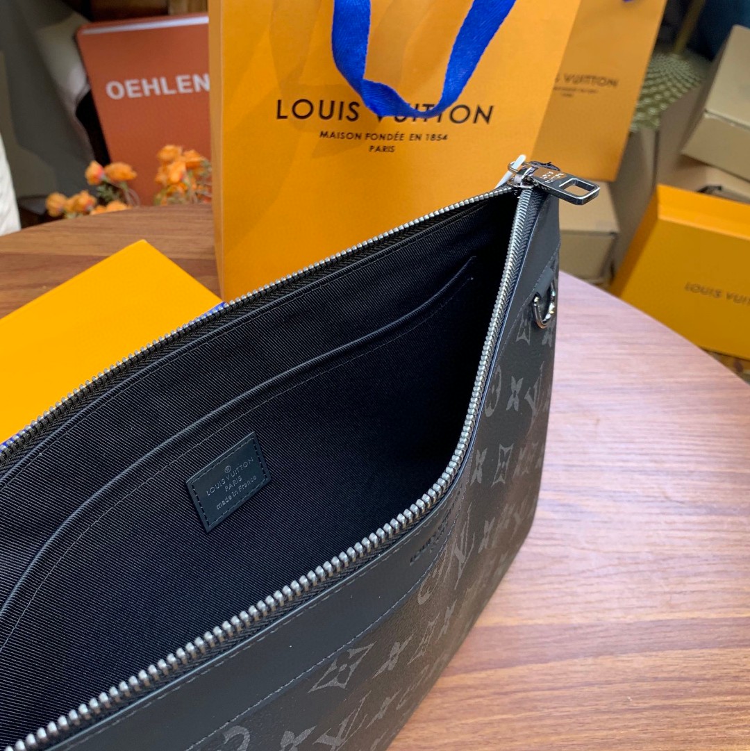 l**is V*t*n discovery pochette