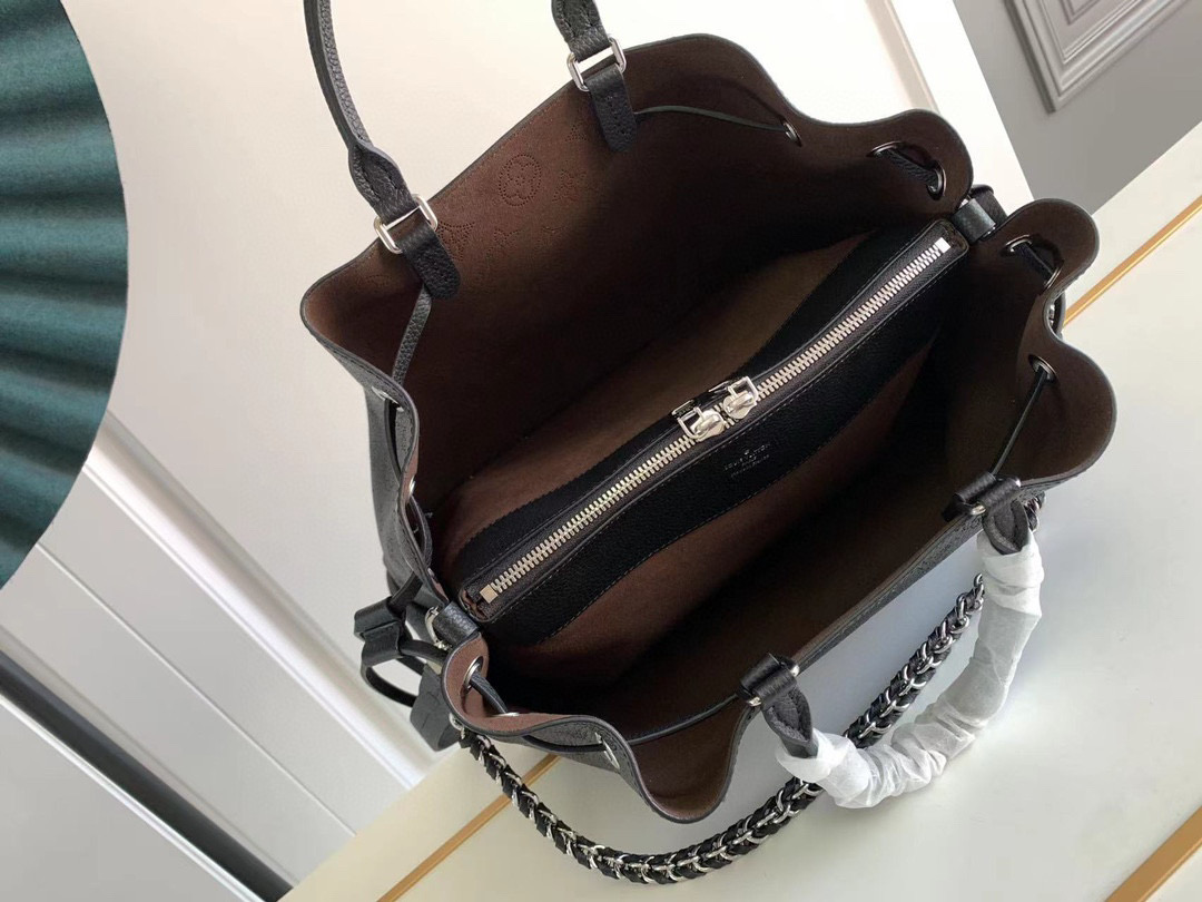 l**is V*t*n bella tote
