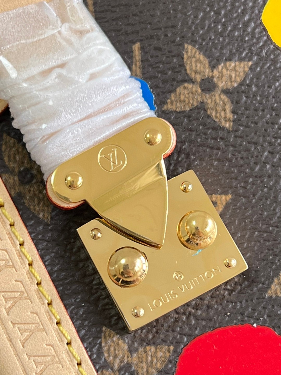 LV x YK Side Trunk