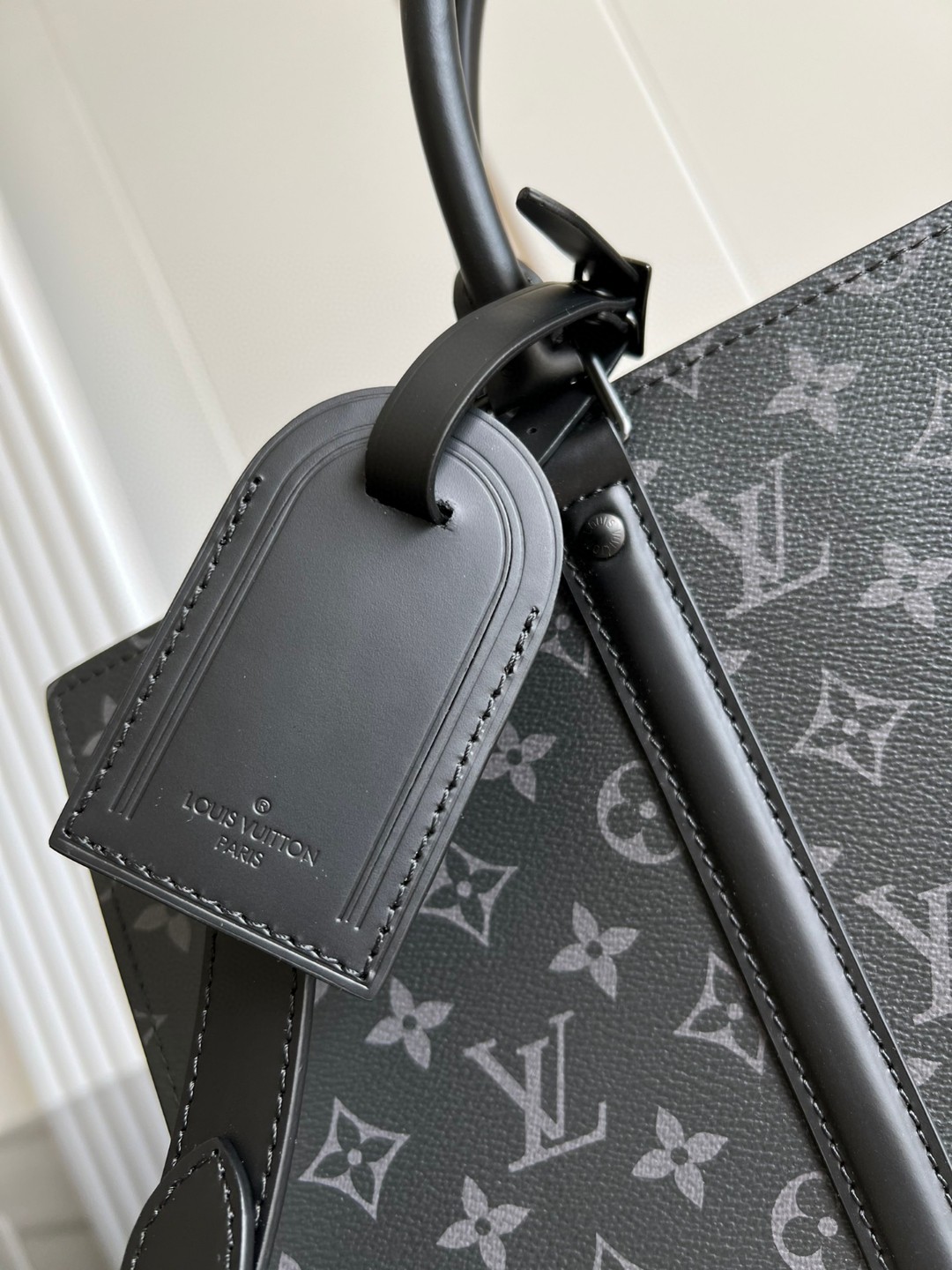 l**is V*t*n sac plat horizontal zippe