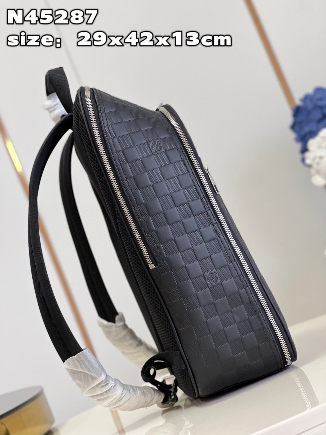 l**is V*t*n michael backpack nv2