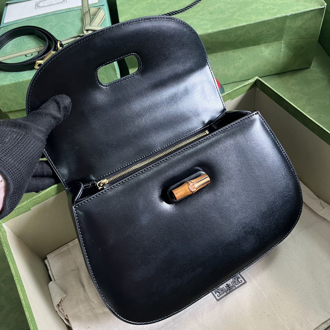 G*u*i bamboo medium bag