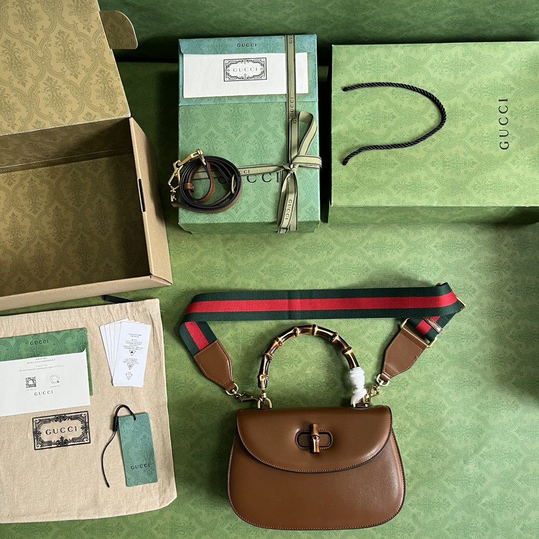 G*u*i bamboo medium bag