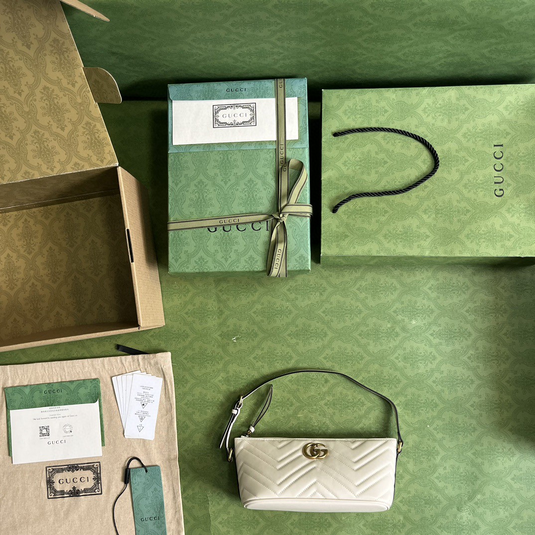 G*u*i gg marmont shoulder bag