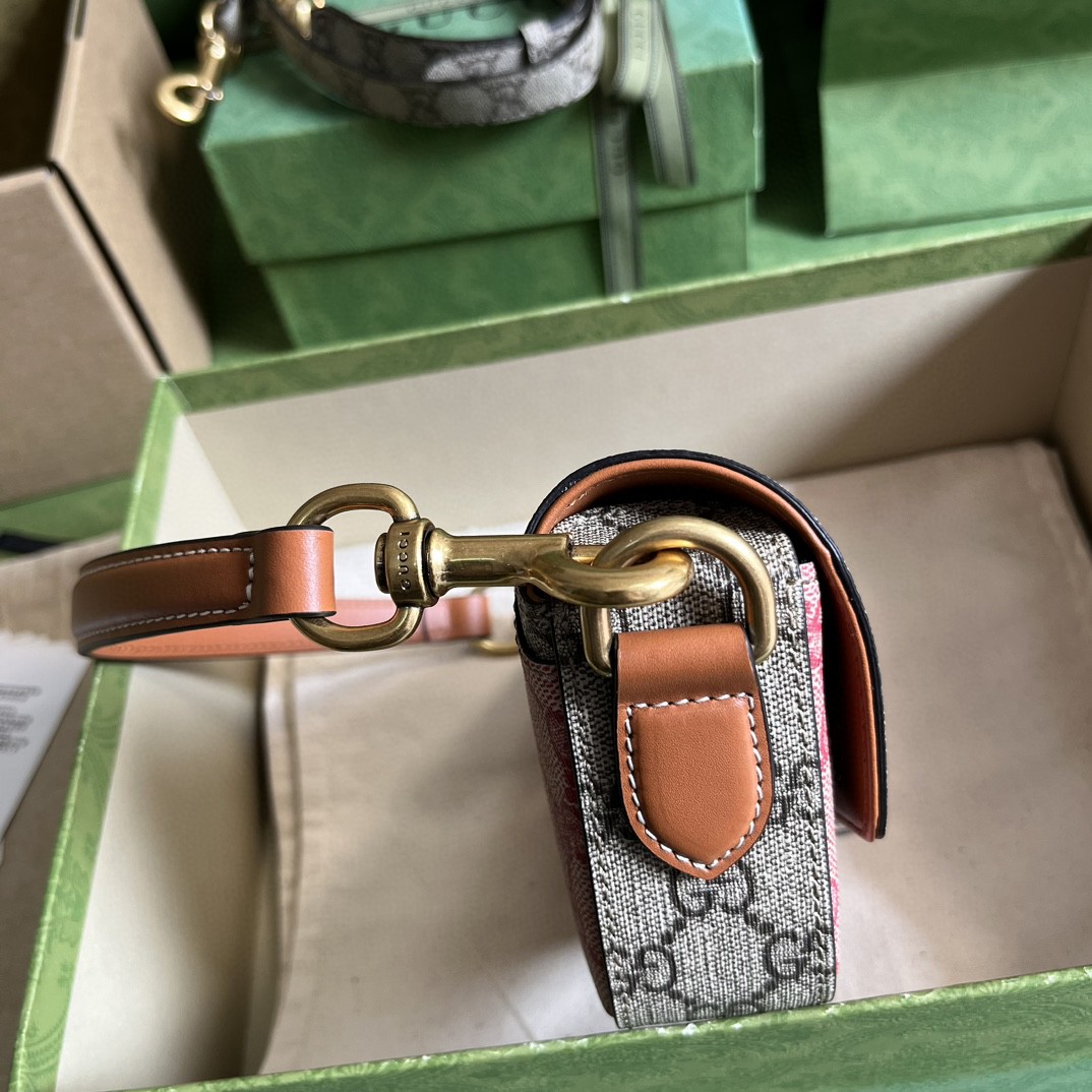 G*u*i gg top handle mini bag with web