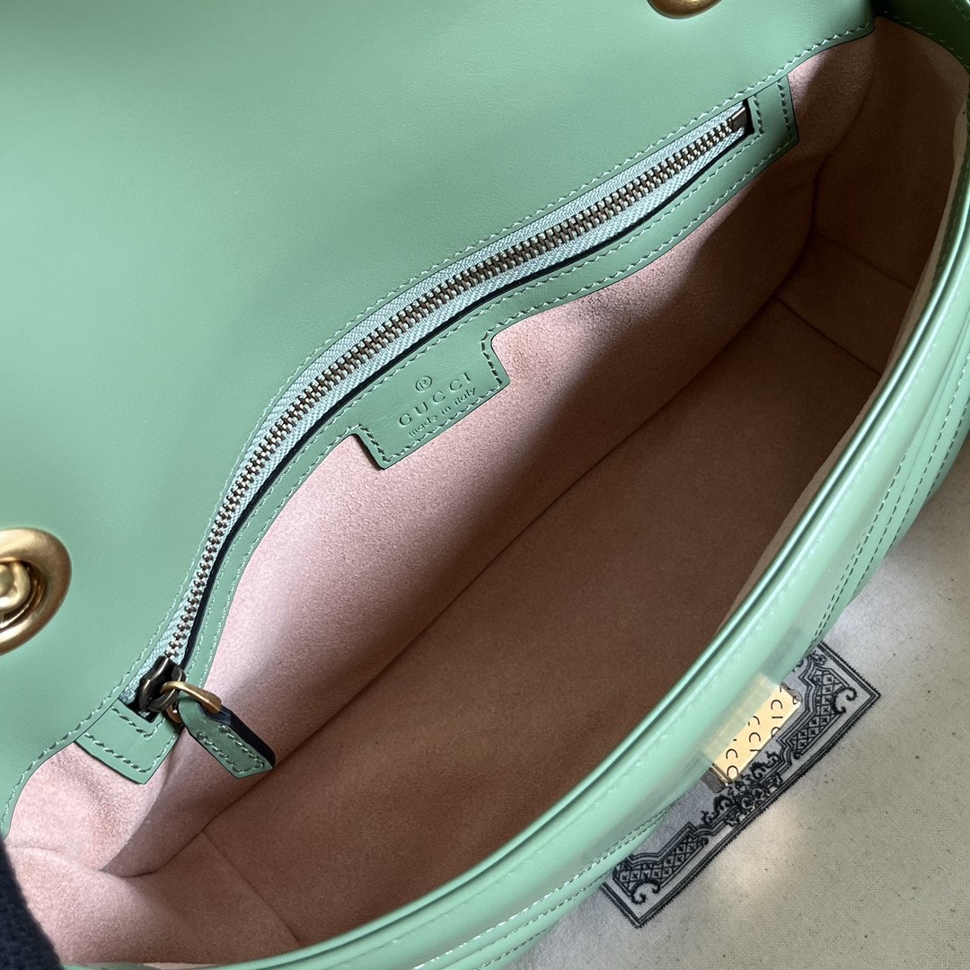 G*u*i gg marmont small shoulder bag