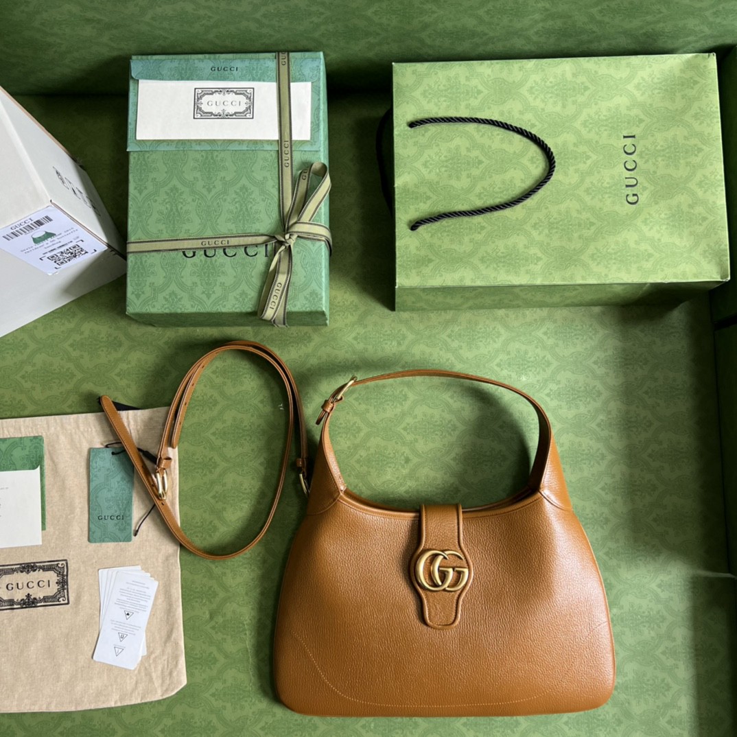 G*u*i aphrodite medium shoulder bag