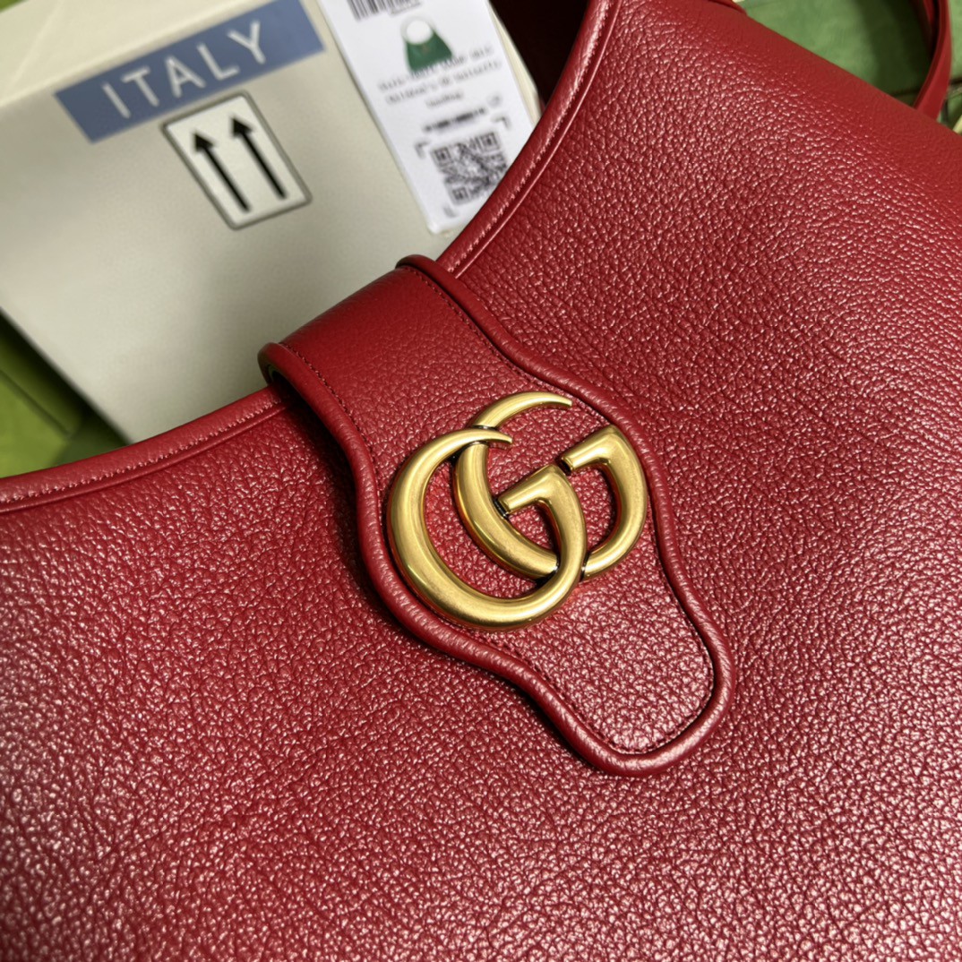 G*u*i aphrodite medium shoulder bag