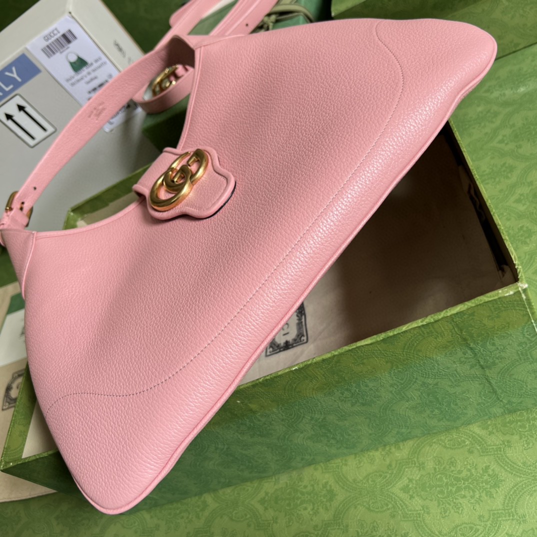 G*u*i aphrodite medium shoulder bag