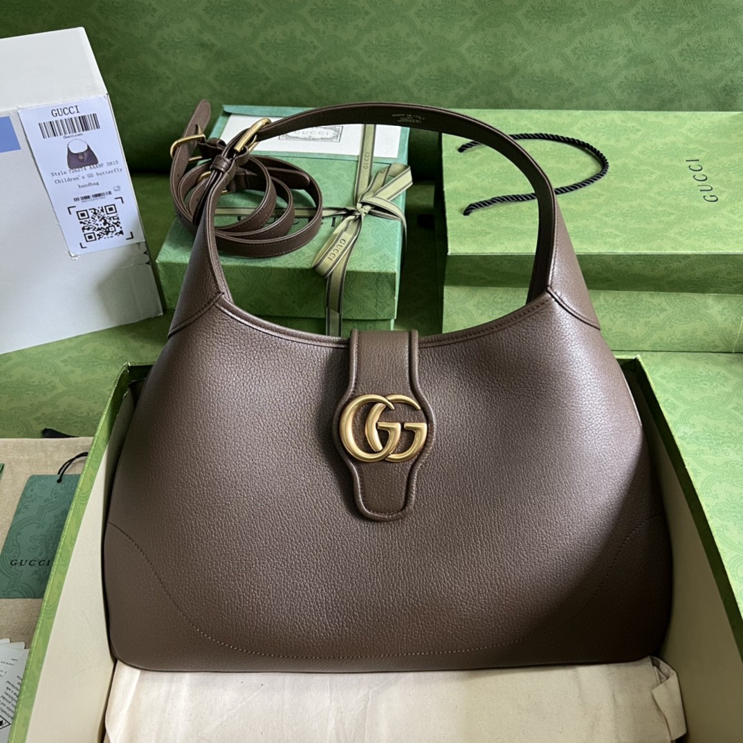 G*u*i aphrodite medium shoulder bag