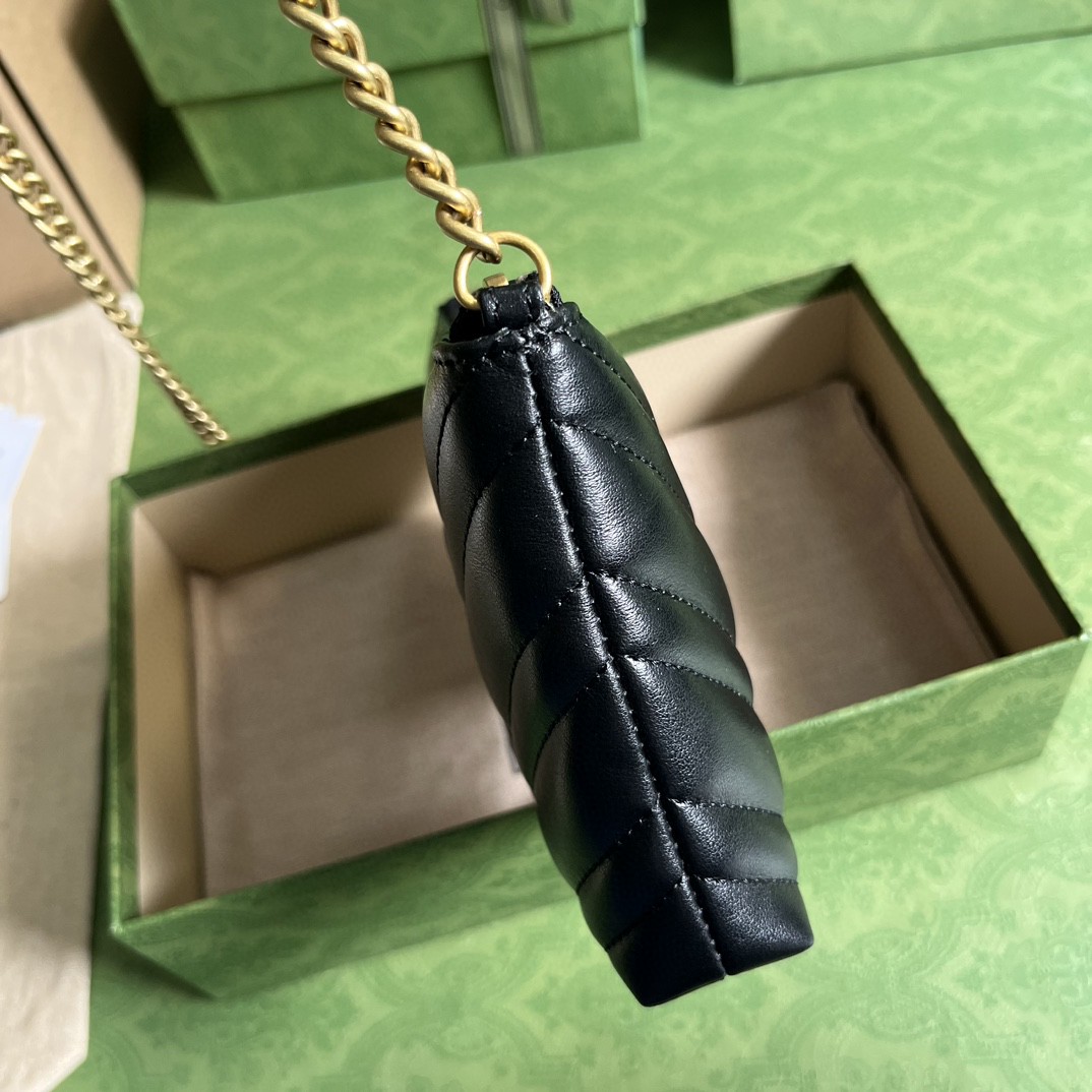 G*u*i gg marmont chain bag